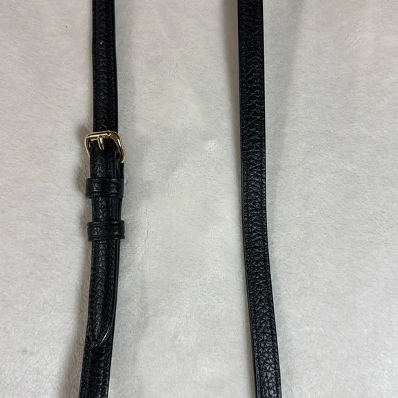 Coach Turn Lock Black Pebbled Leather Crossbody Shoulder Camera Bag - Picture 9 of 17